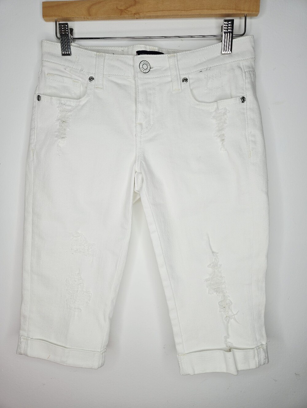 Vigoss White Denim Capri Pants Jrs Size 1 Distressed Ripped Cuffs Pockets 28X14